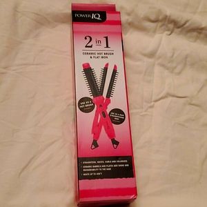 Power IQ Ceramic hot brush & flat ironer